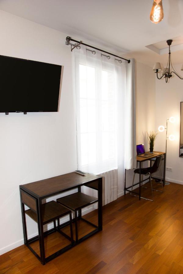 Les Lofts De Provins Apt 2 Exterior photo